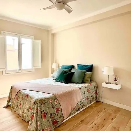 Port Blau Apartment *